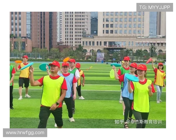 武汉飞盘队在全国耐力排行榜中荣登第八名展现出色竞技实力与团队精神