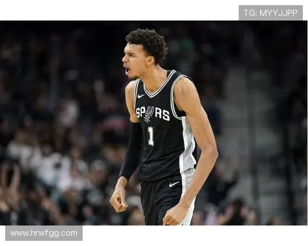 勇士与马刺精彩对决直播网页版全程回顾与分析 勇士与马刺精彩对决直播网页版全程回顾与分析