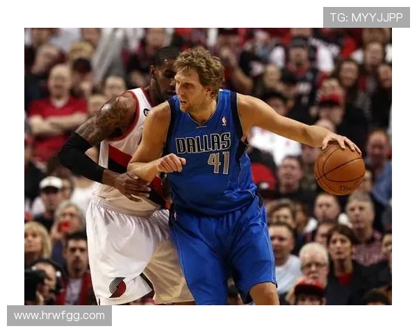 季后赛激战开拓者对决小牛全力争夺晋级名额精彩瞬间回顾