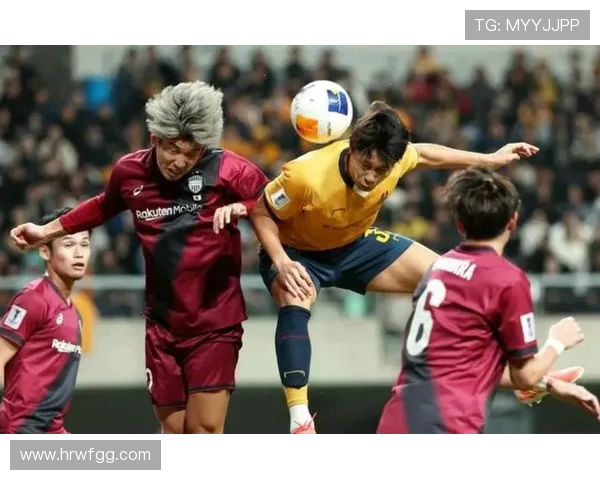 慰山现代与神户胜利的激烈对决展现足球魅力与团队精神 慰山现代与神户胜利的激烈对决展现足球魅力与团队精神