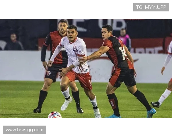 班菲尔德与天主青年激战正酣谁能在这场较量中脱颖而出