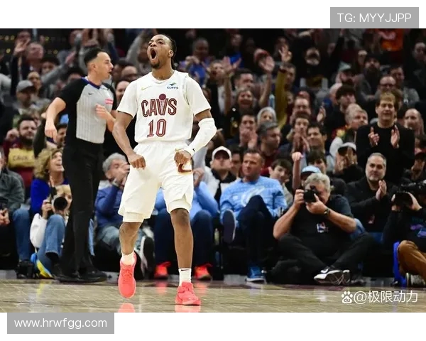 骑士与步行者激战11月2日谁能在这场较量中笑到最后